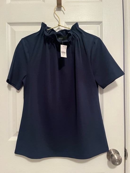 NWT Ann Taylor Navy Smocked Mock Neck Short Sleeve Blouse - Picture 2 of 4